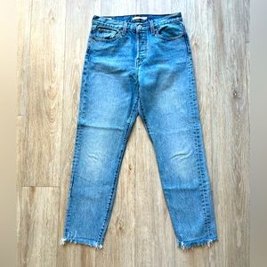 Levi's Premium Wedgie Cut-off Jeans